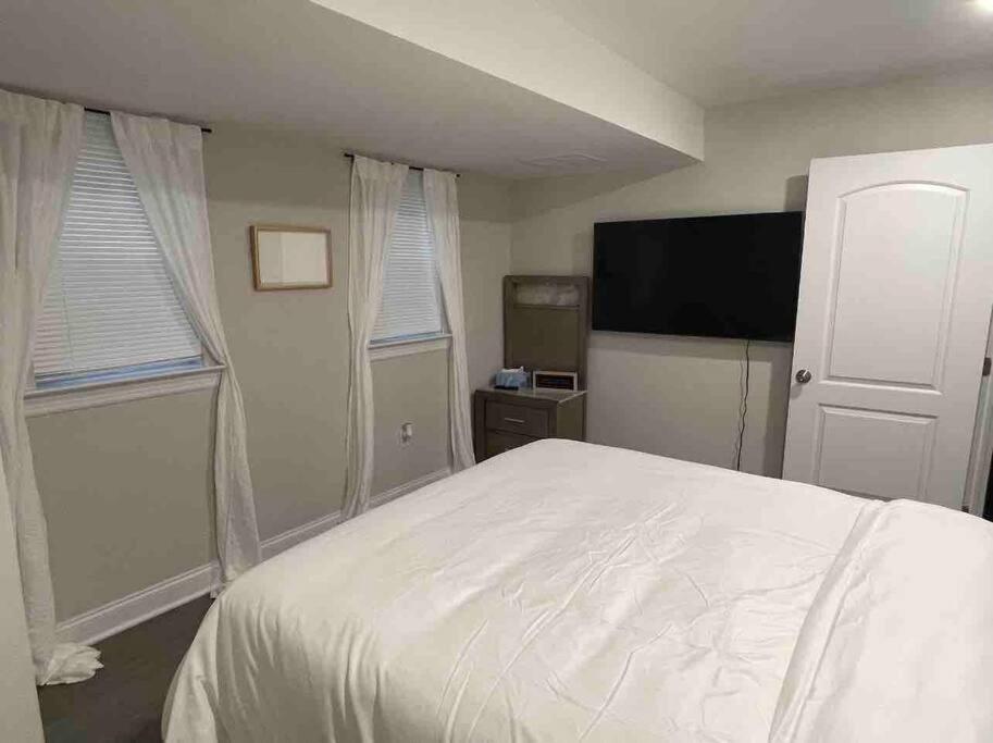 Luxury **Cozy• 2 Bedroom 2 Min. From Ewr / Newark Downtown Eksteriør bilde