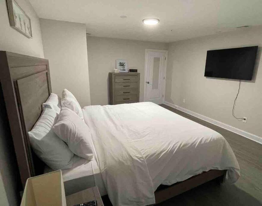 Luxury **Cozy• 2 Bedroom 2 Min. From Ewr / Newark Downtown Eksteriør bilde